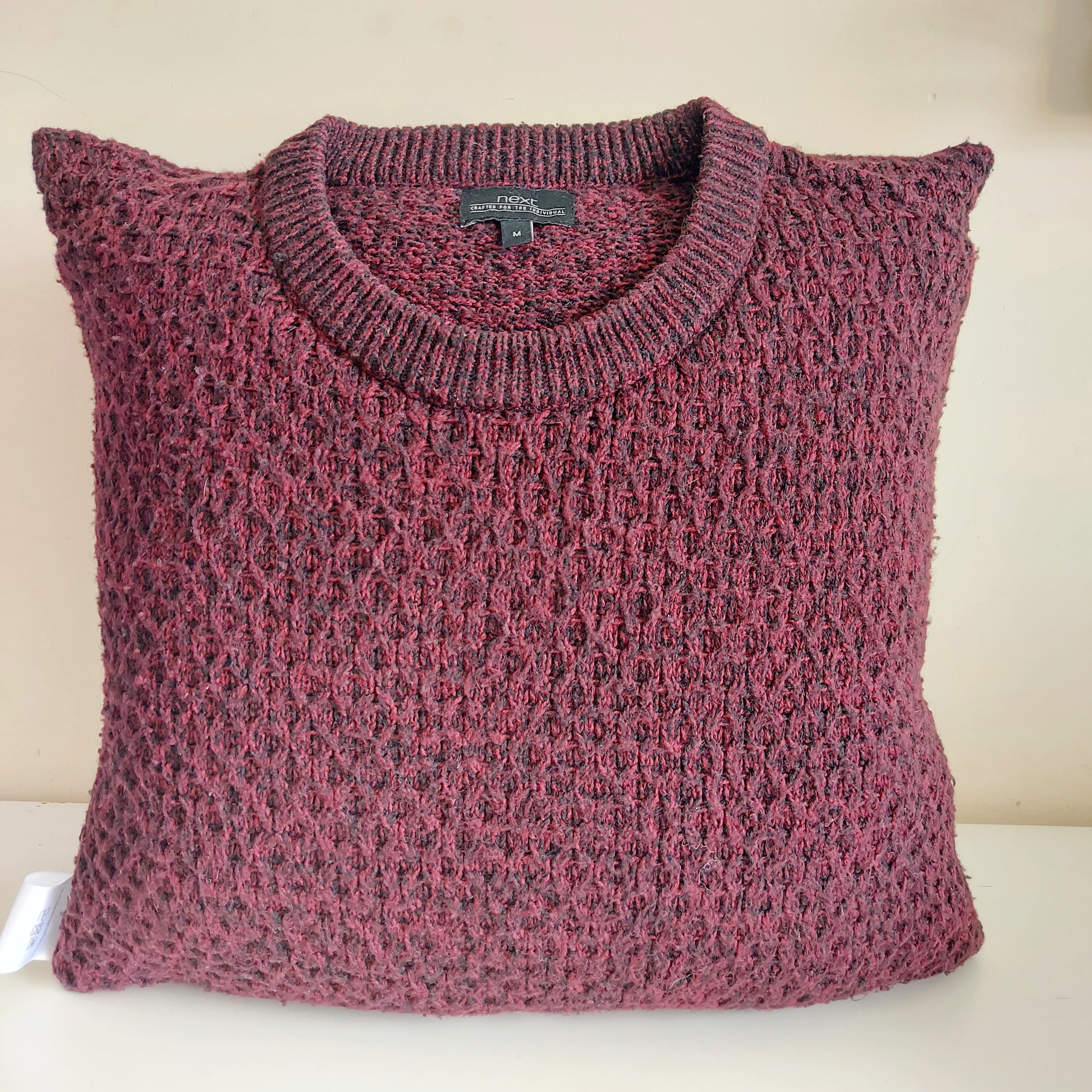 Memory Cushion with Neckline