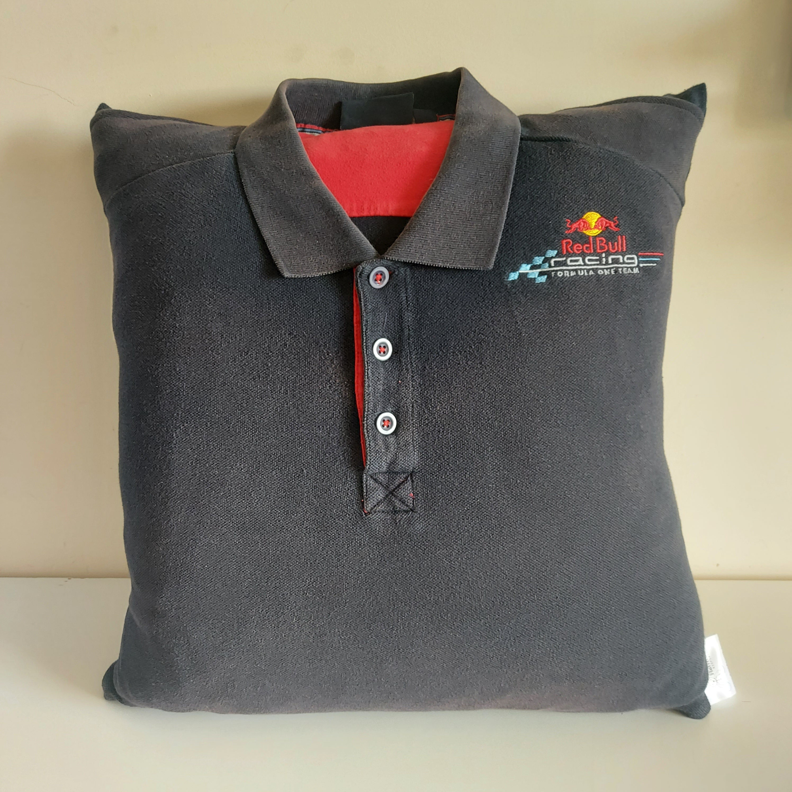 Memory Cushion with Neckline